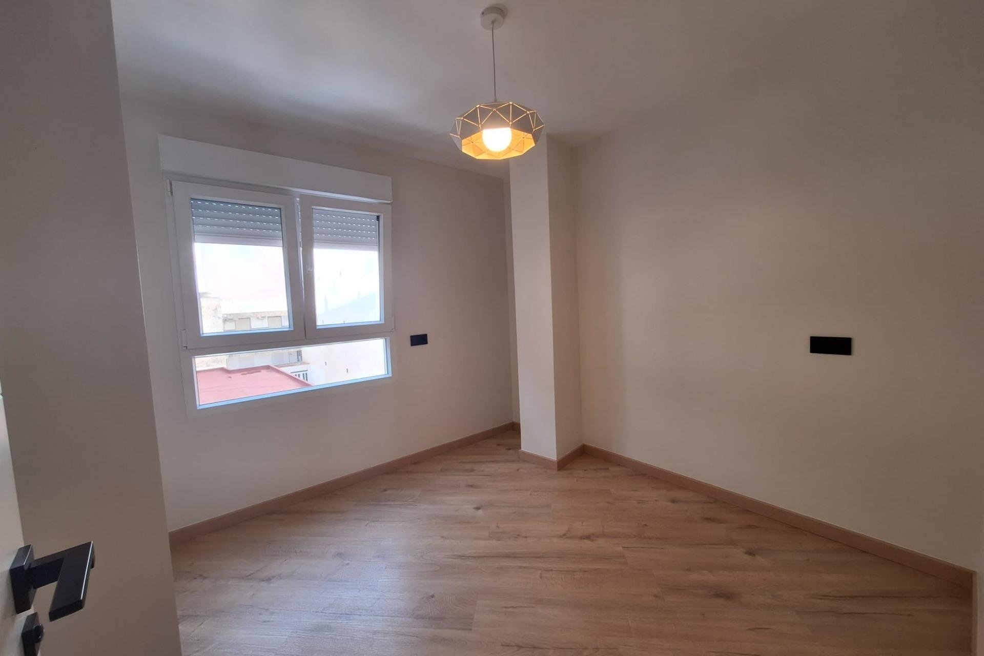 Herverkoop - Apartment -
Torrevieja - Playa de los Locos