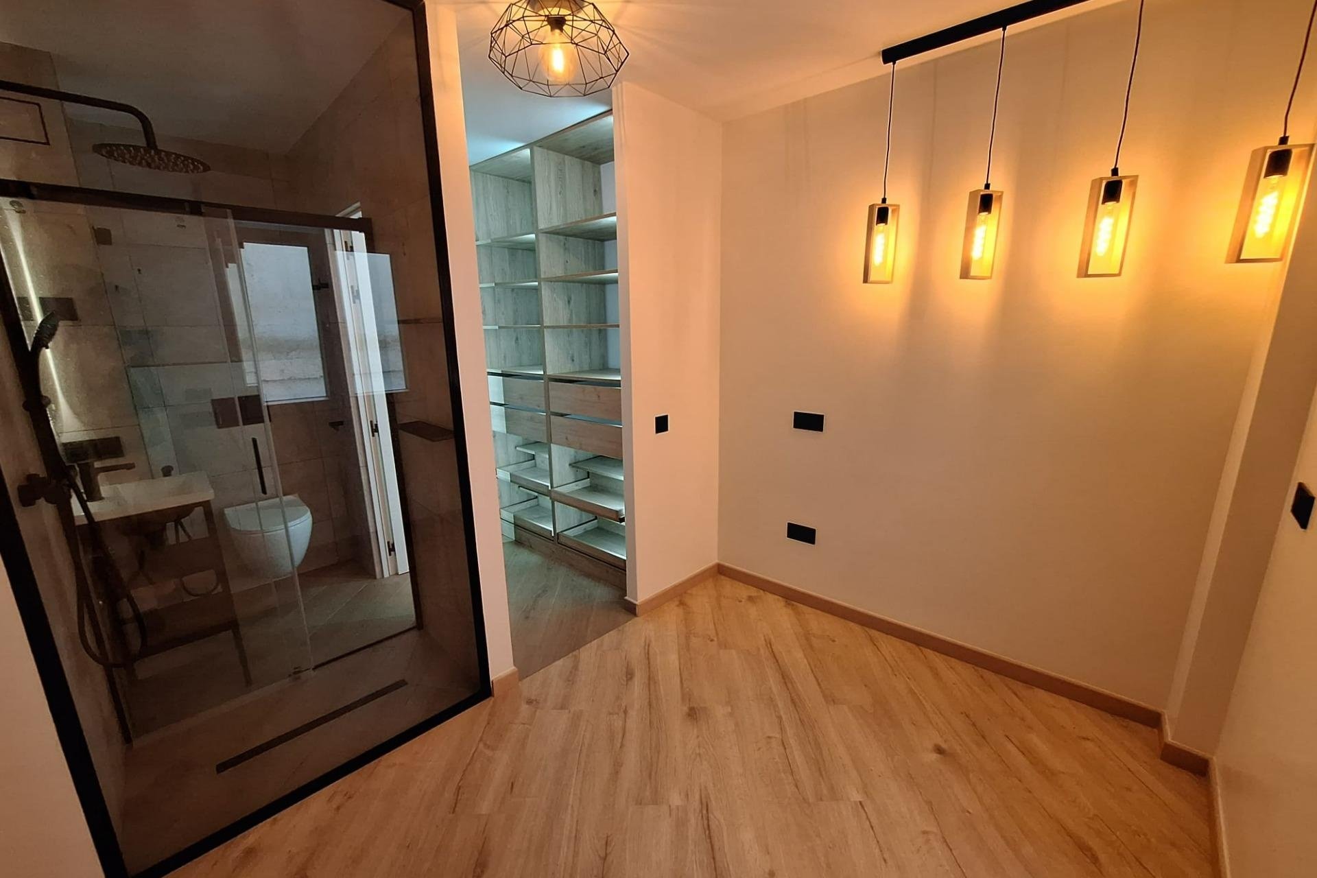 Herverkoop - Apartment -
Torrevieja - Playa de los Locos