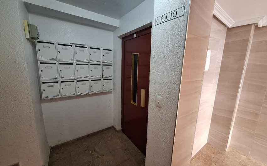 Herverkoop - Apartment -
Torrevieja - Playa de los Locos
