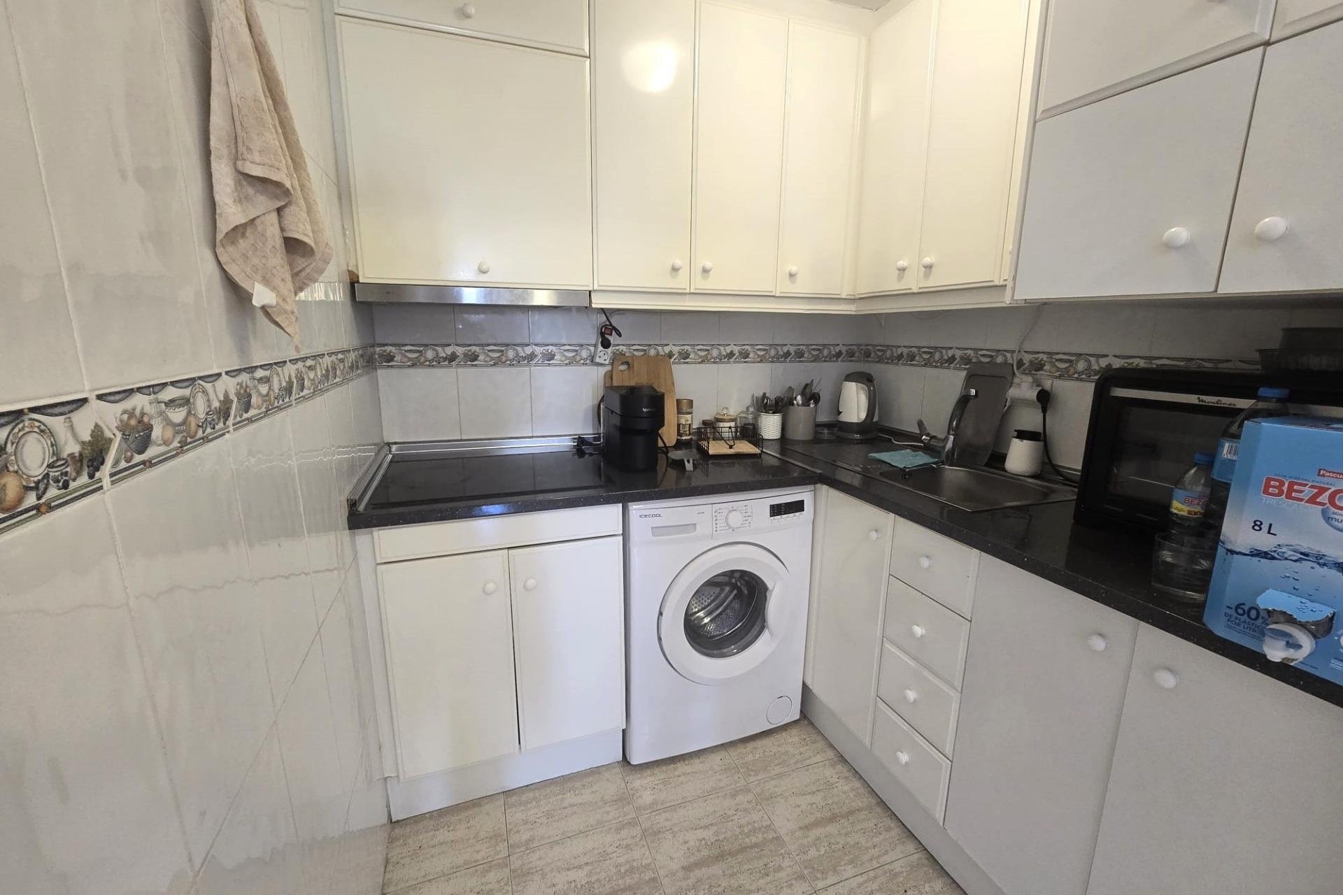 Herverkoop - Apartment -
Torrevieja - Playa de los Locos