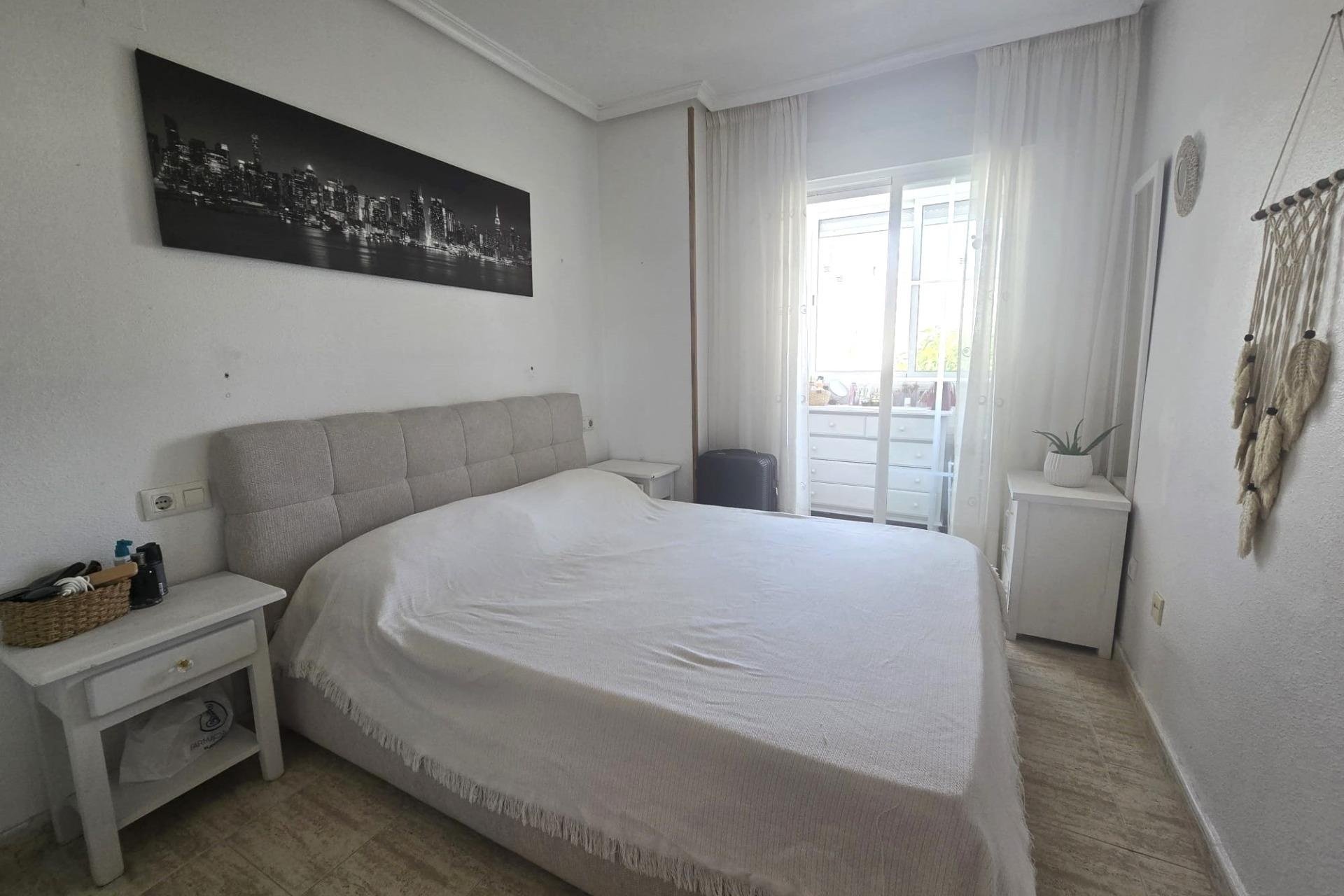 Herverkoop - Apartment -
Torrevieja - Playa de los Locos
