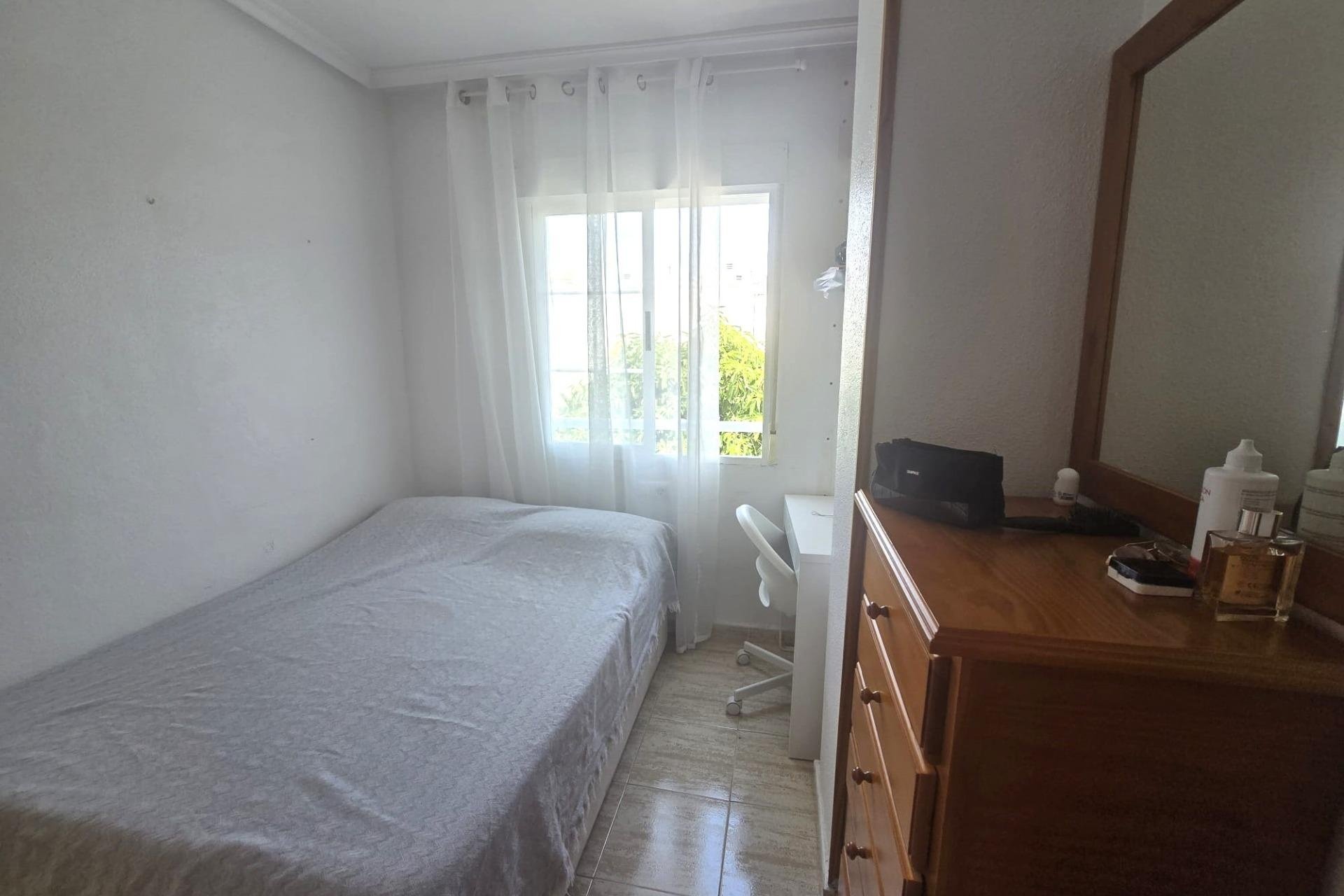 Herverkoop - Apartment -
Torrevieja - Playa de los Locos