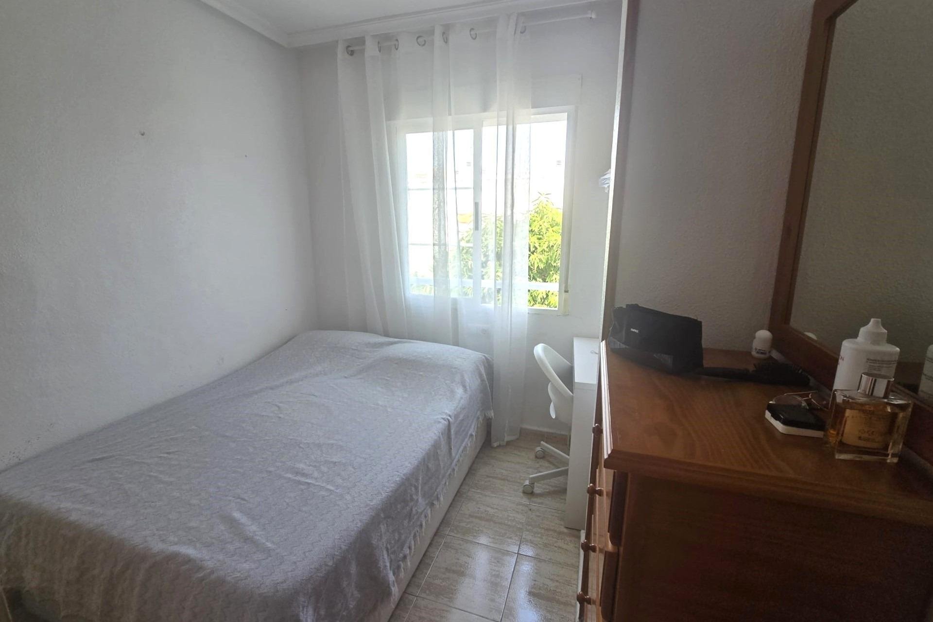 Herverkoop - Apartment -
Torrevieja - Playa de los Locos