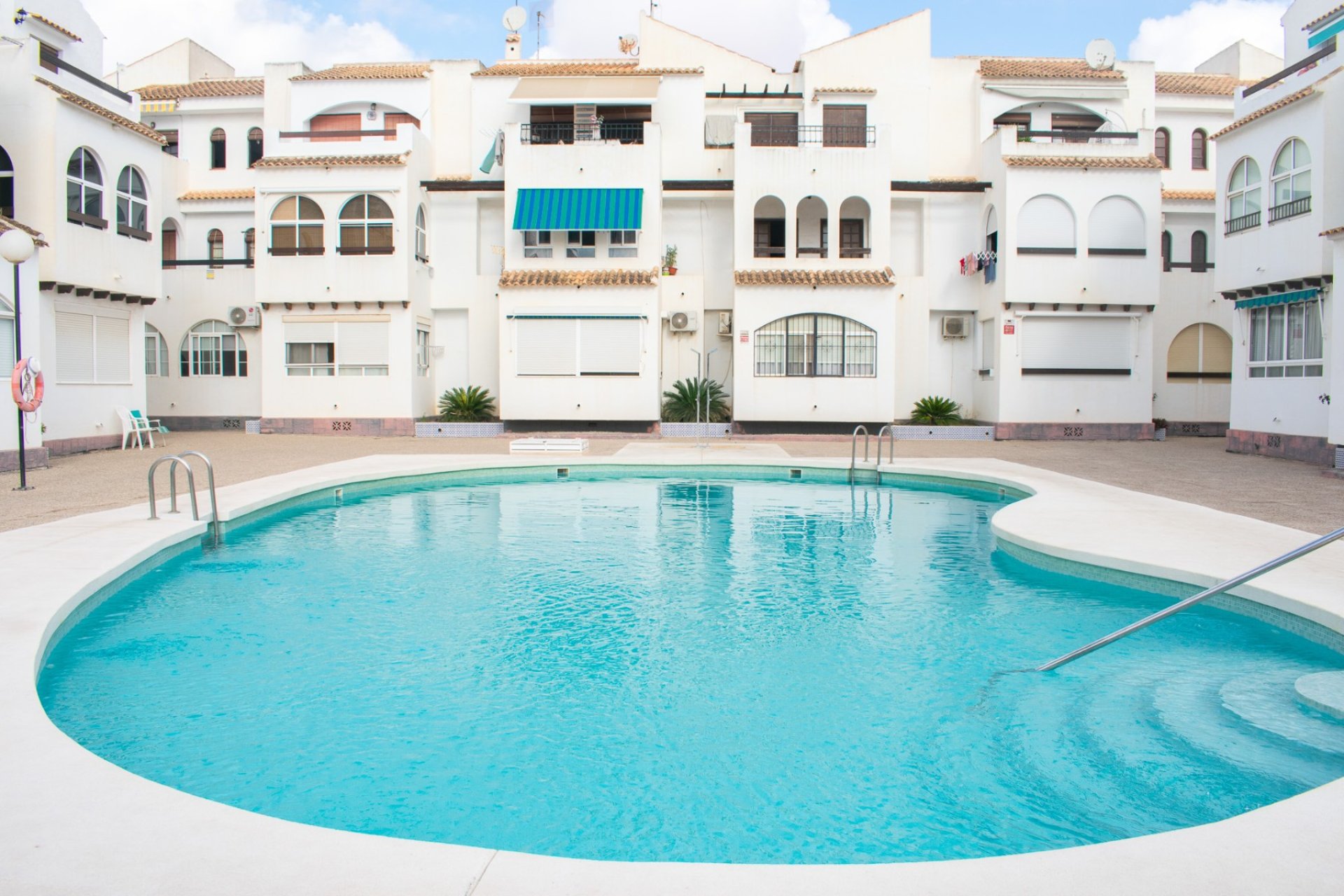 Herverkoop - Apartment -
Torrevieja - Playa de los Naufragos