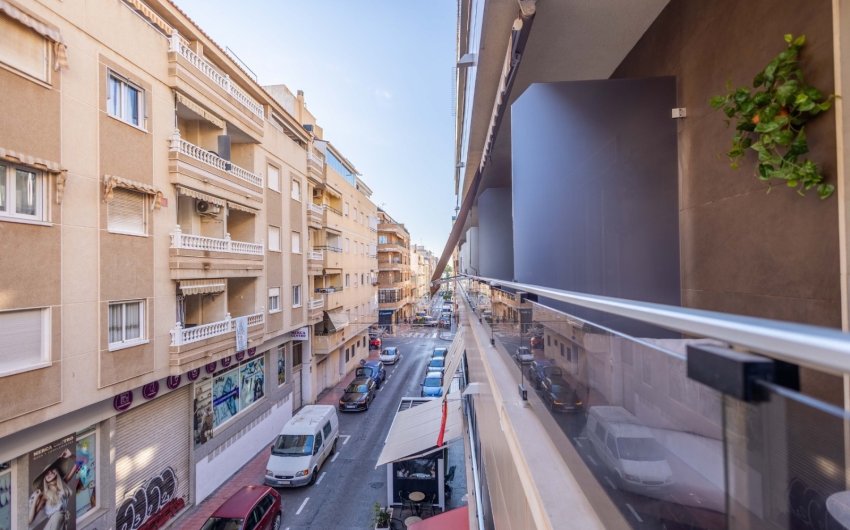 Herverkoop - Apartment -
Torrevieja - Playa del Cura
