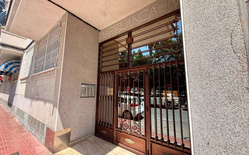 Herverkoop - Apartment -
Torrevieja - Playa del Cura