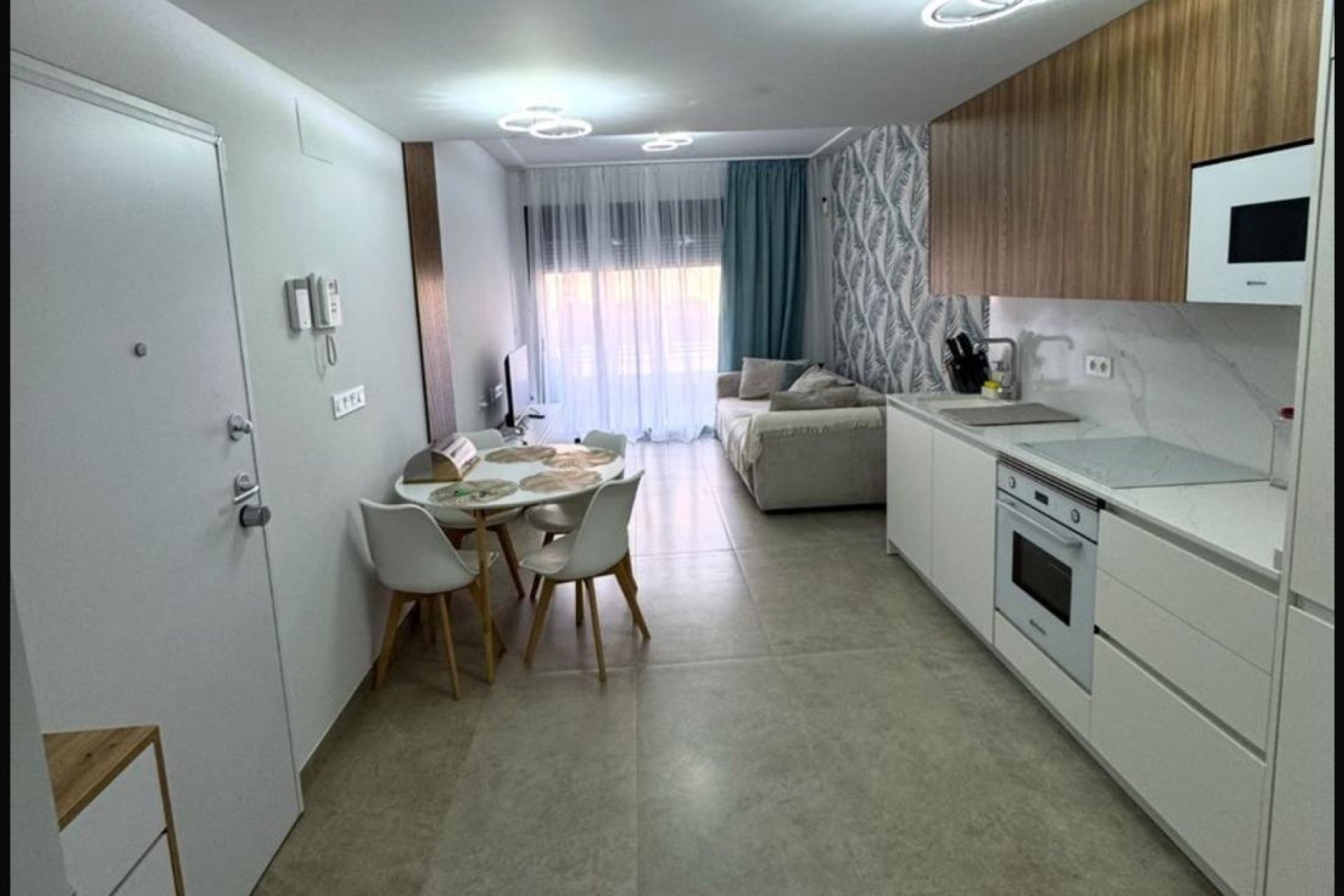 Herverkoop - Apartment -
Torrevieja - Playa del Cura
