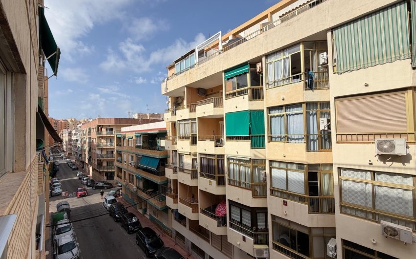 Herverkoop - Apartment -
Torrevieja - Playa del Cura