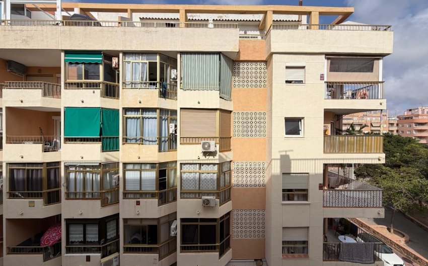 Herverkoop - Apartment -
Torrevieja - Playa del Cura