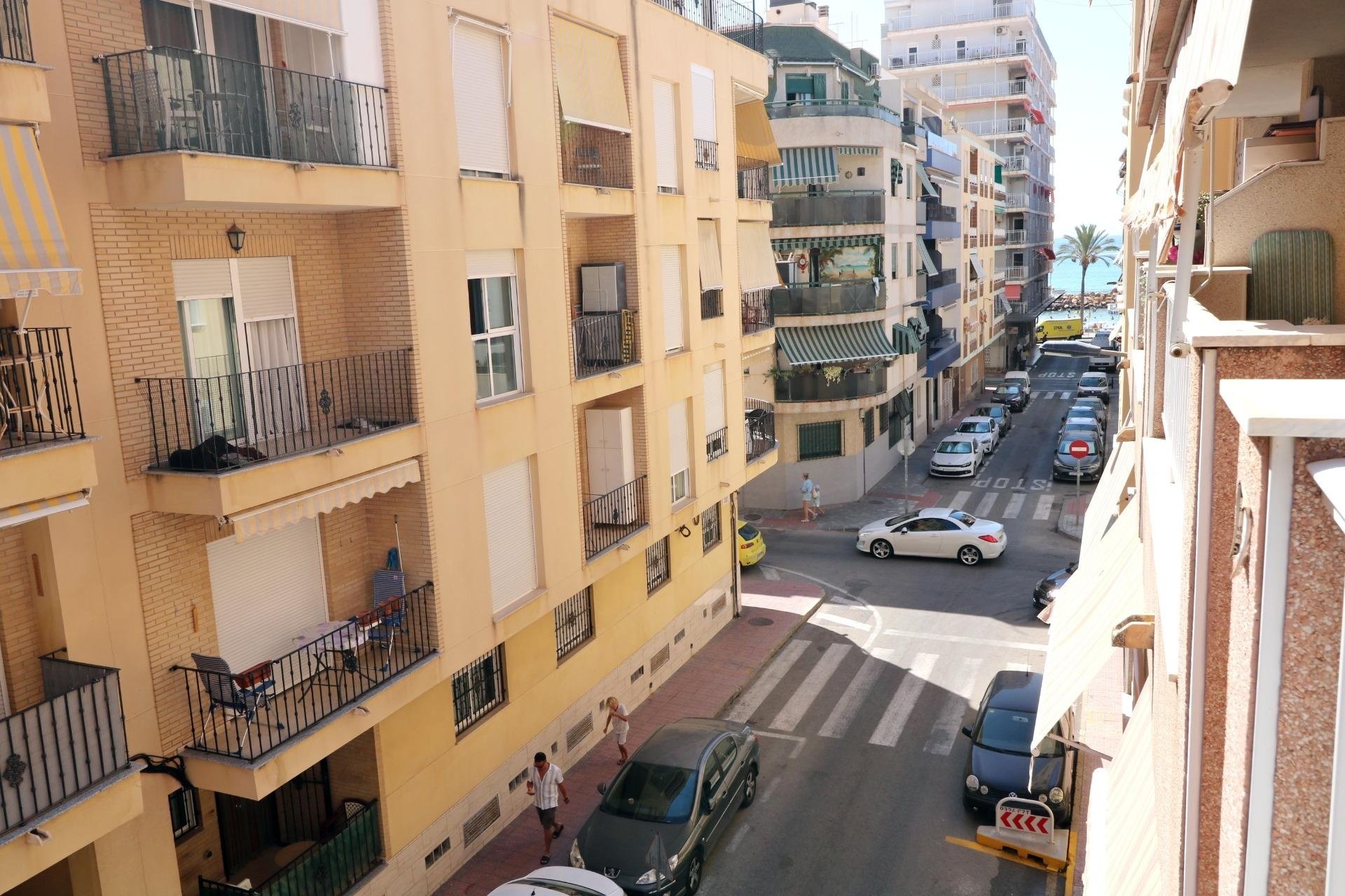 Herverkoop - Apartment -
Torrevieja - Playa del Cura
