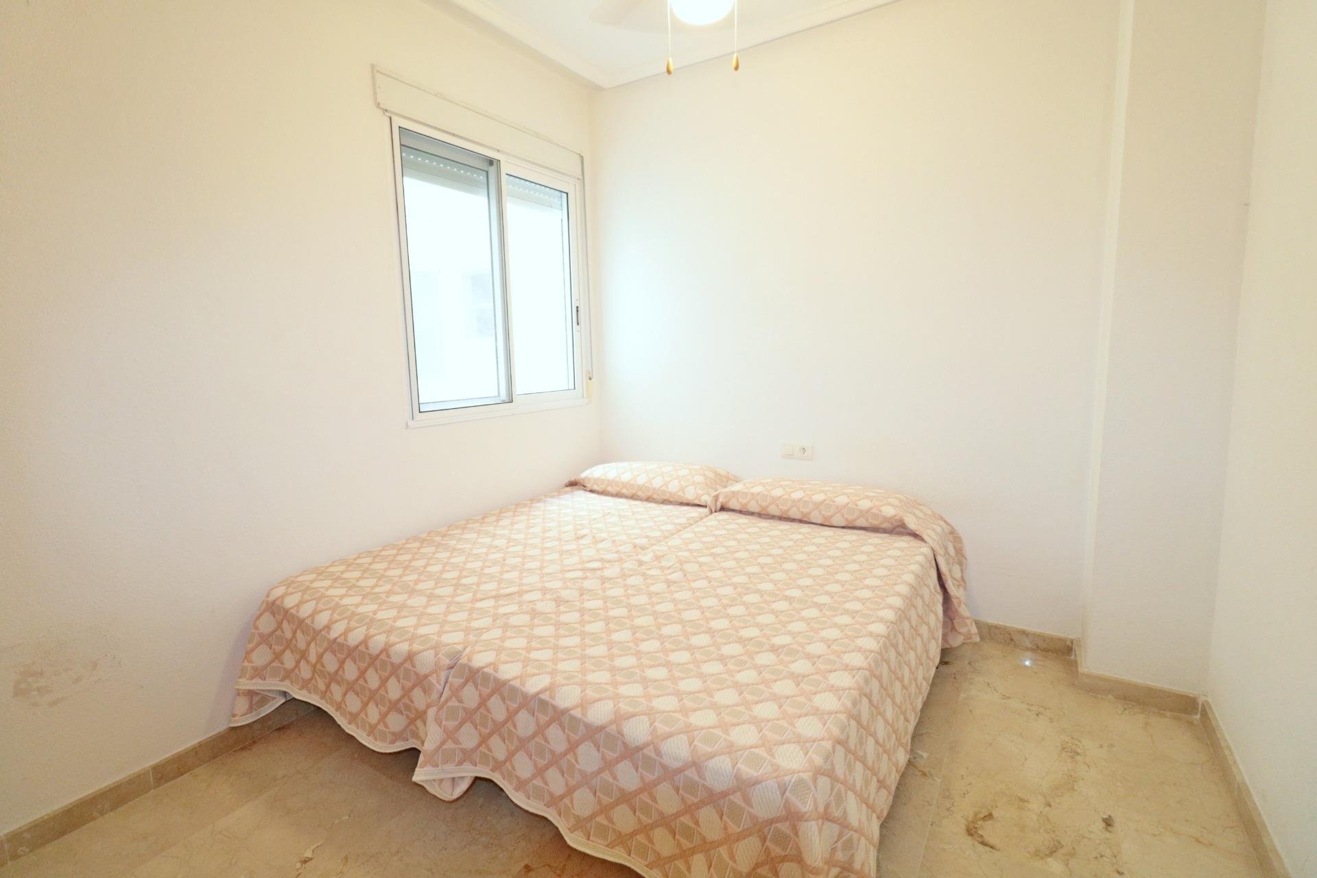 Herverkoop - Apartment -
Torrevieja - Playa del Cura