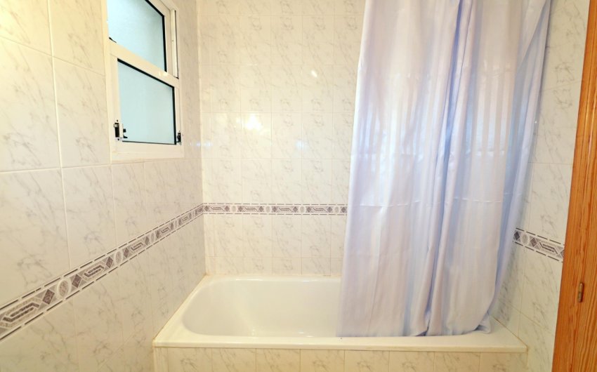 Herverkoop - Apartment -
Torrevieja - Playa del Cura