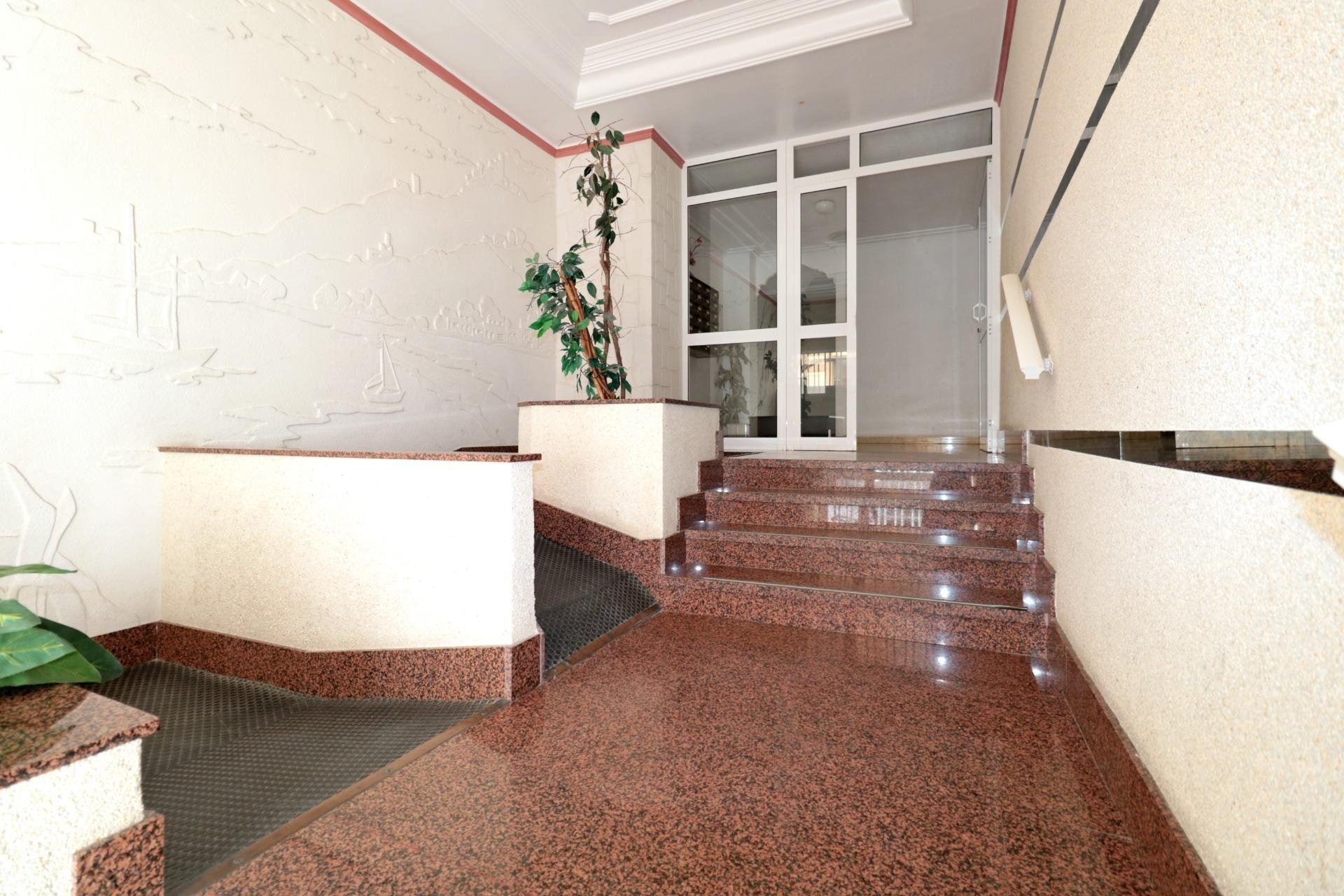 Herverkoop - Apartment -
Torrevieja - Playa del Cura