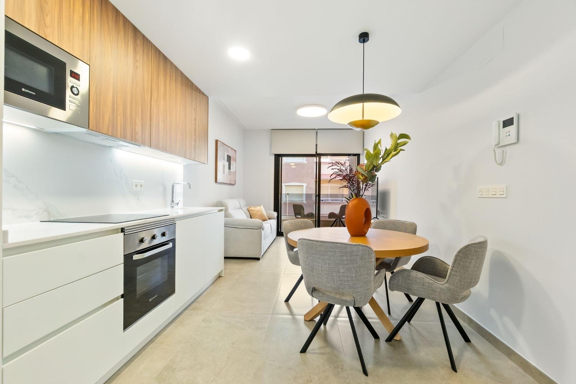 Herverkoop - Apartment -
Torrevieja - Playa del Cura
