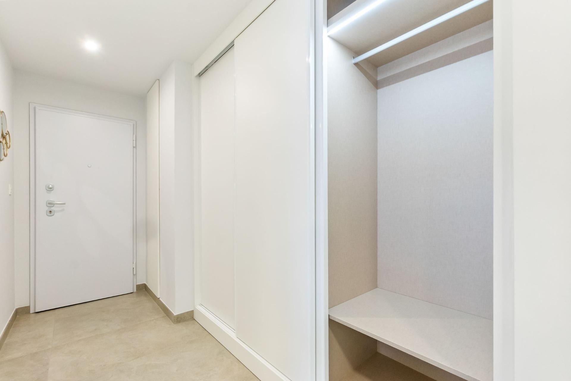 Herverkoop - Apartment -
Torrevieja - Playa del Cura