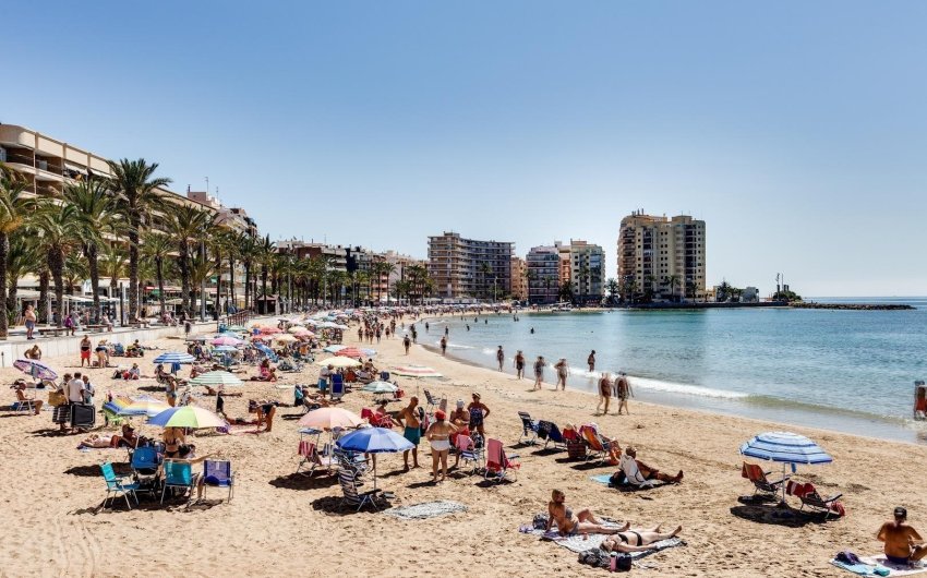 Herverkoop - Apartment -
Torrevieja - Playa del Cura