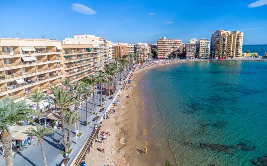 Herverkoop - Apartment -
Torrevieja - Playa del Cura