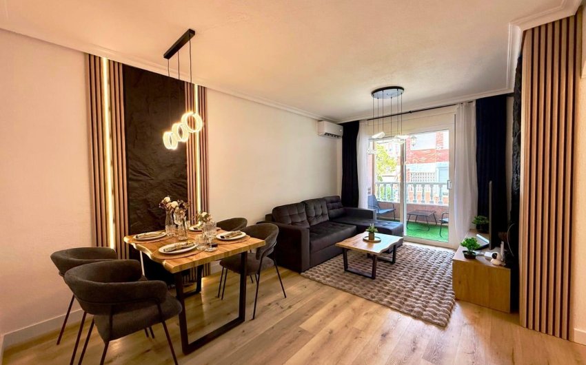 Herverkoop - Apartment -
Torrevieja - Playa del Cura
