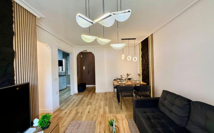 Herverkoop - Apartment -
Torrevieja - Playa del Cura