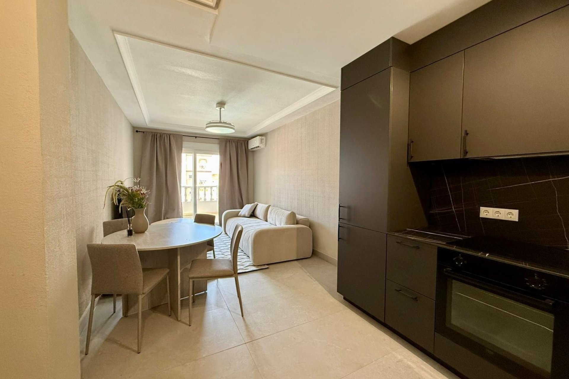 Herverkoop - Apartment -
Torrevieja - Playa del Cura