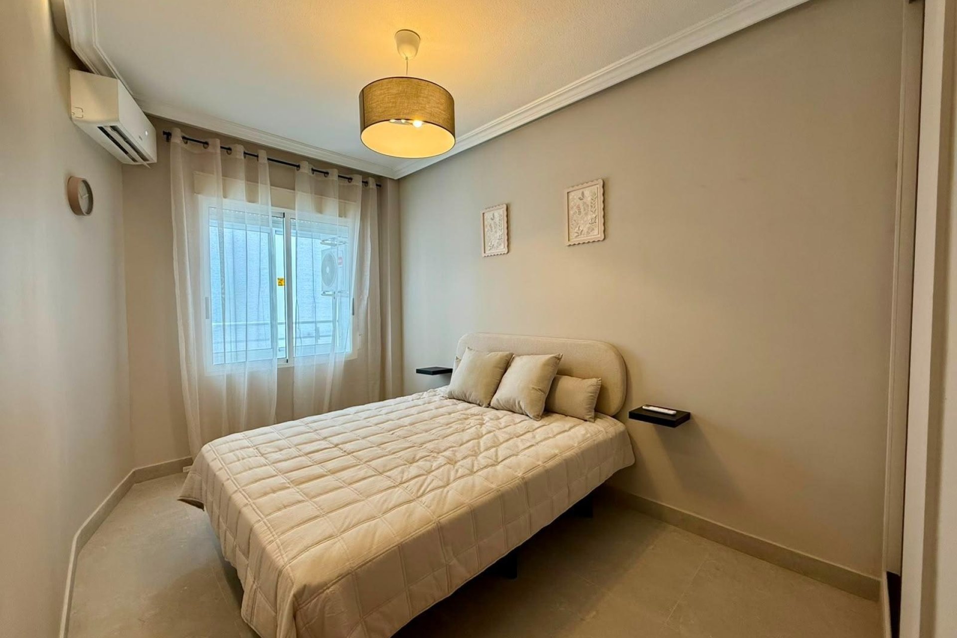 Herverkoop - Apartment -
Torrevieja - Playa del Cura