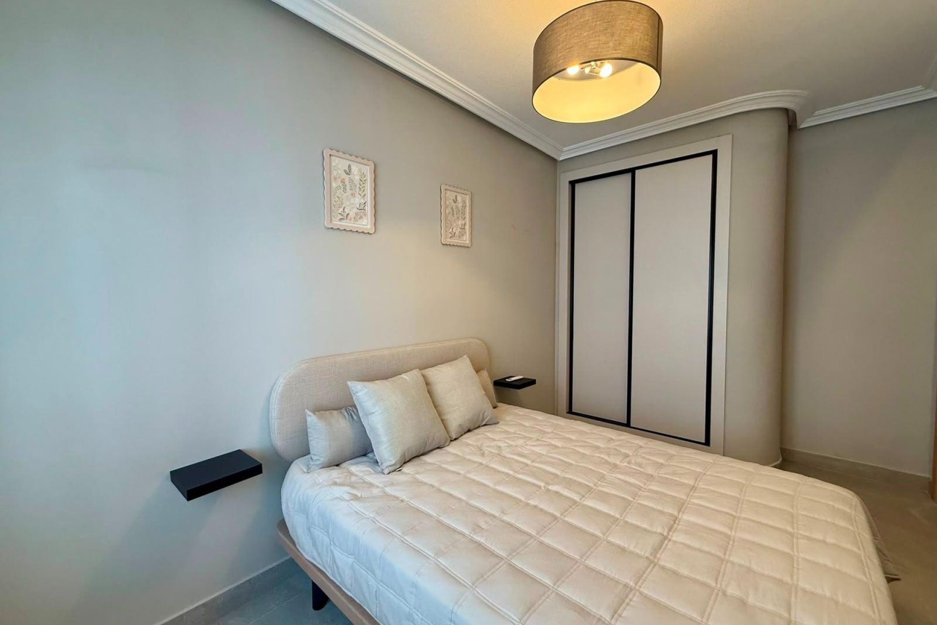 Herverkoop - Apartment -
Torrevieja - Playa del Cura