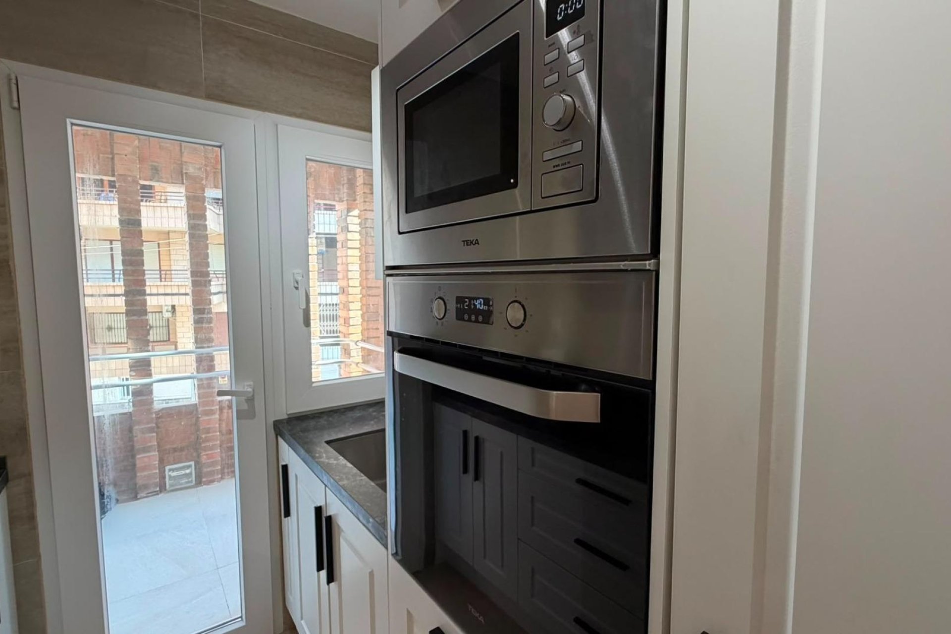 Herverkoop - Apartment -
Torrevieja - Playa del Cura