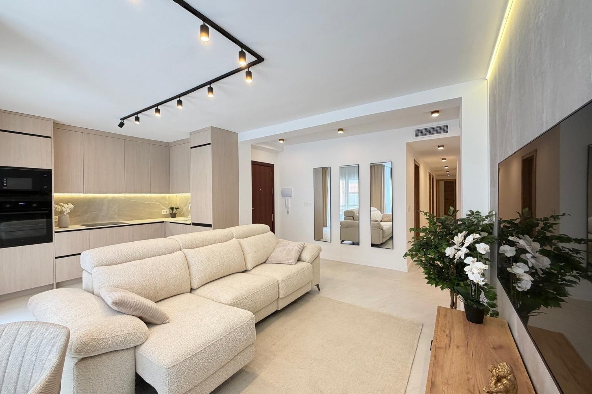 Herverkoop - Apartment -
Torrevieja - Playa del Cura