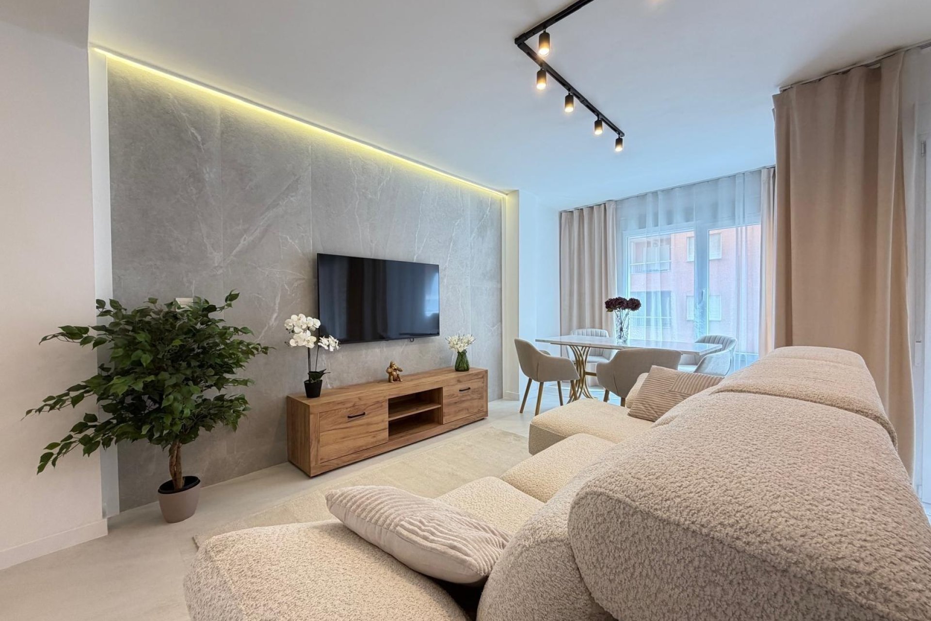 Herverkoop - Apartment -
Torrevieja - Playa del Cura