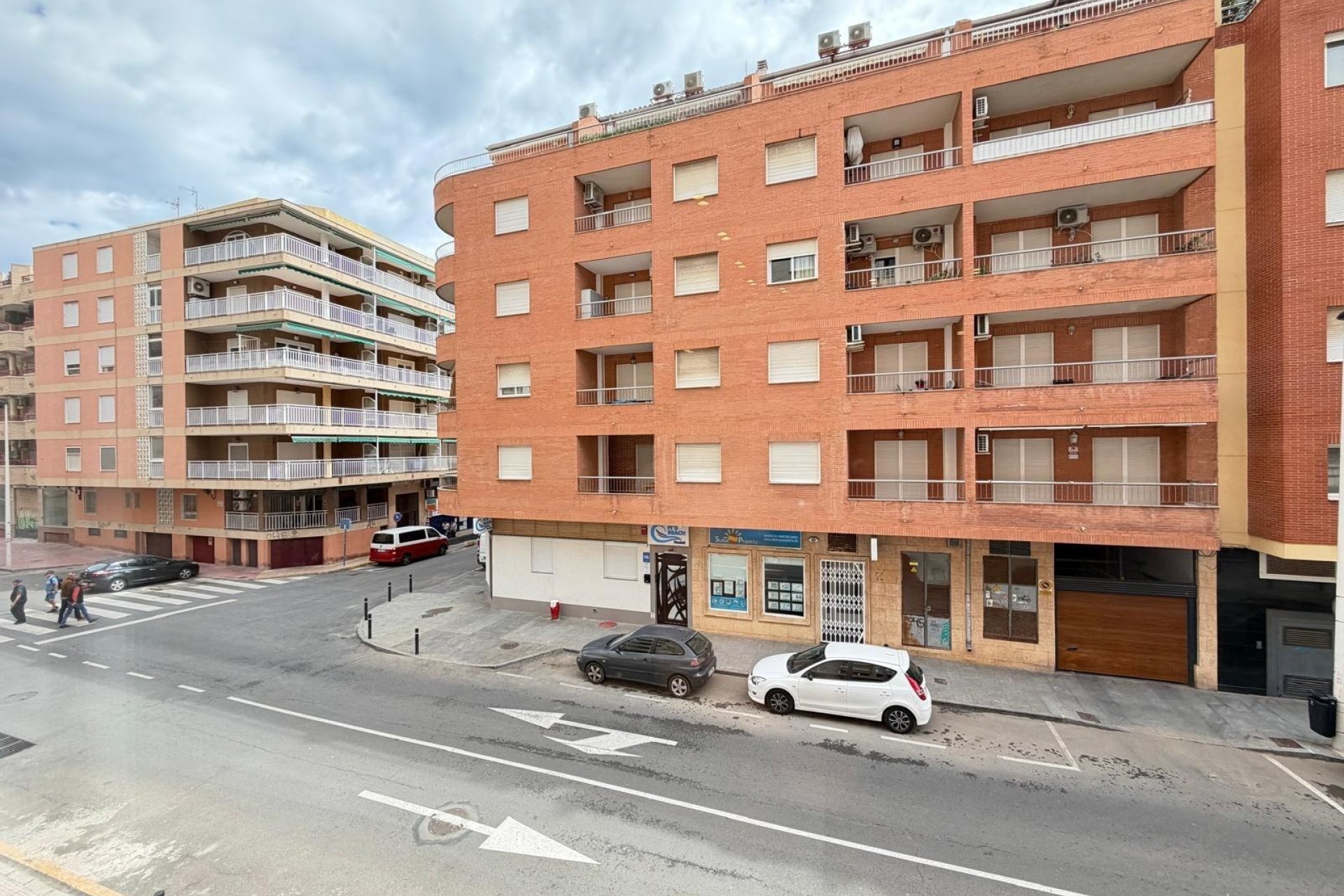 Herverkoop - Apartment -
Torrevieja - Playa del Cura
