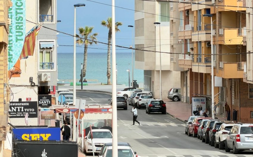 Herverkoop - Apartment -
Torrevieja - Playa del Cura