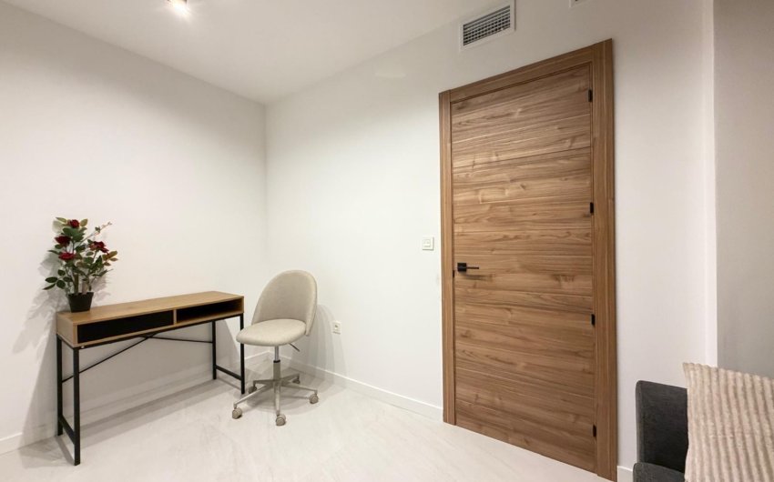 Herverkoop - Apartment -
Torrevieja - Playa del Cura
