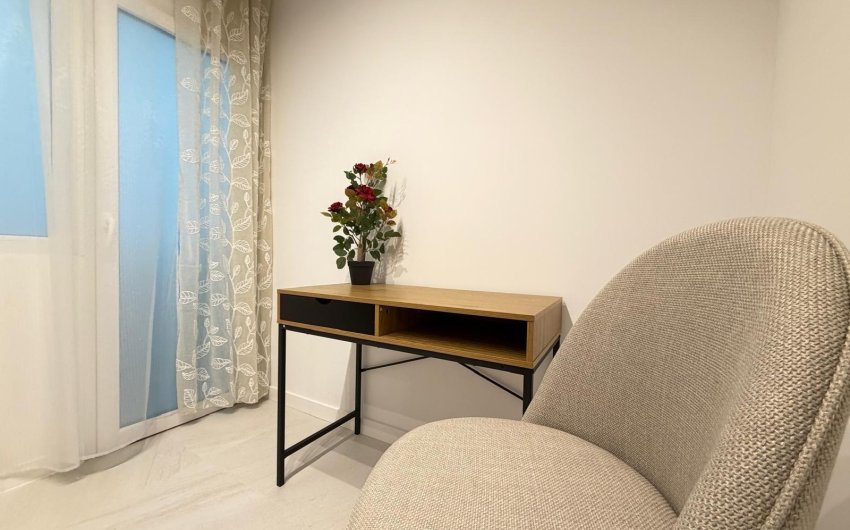 Herverkoop - Apartment -
Torrevieja - Playa del Cura