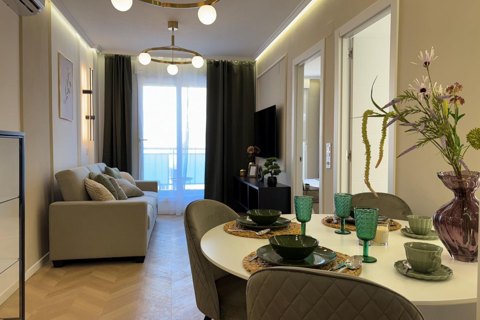 Herverkoop - Apartment -
Torrevieja - Playa del Cura