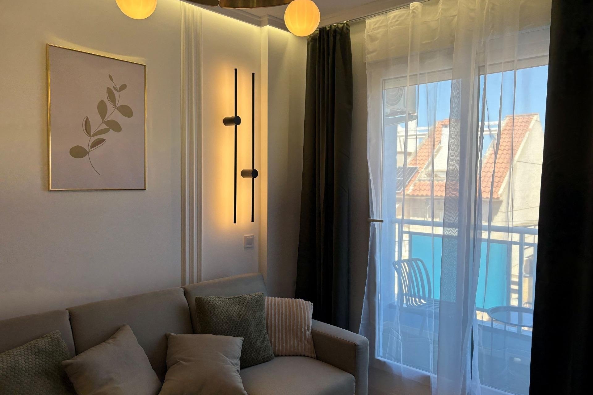 Herverkoop - Apartment -
Torrevieja - Playa del Cura