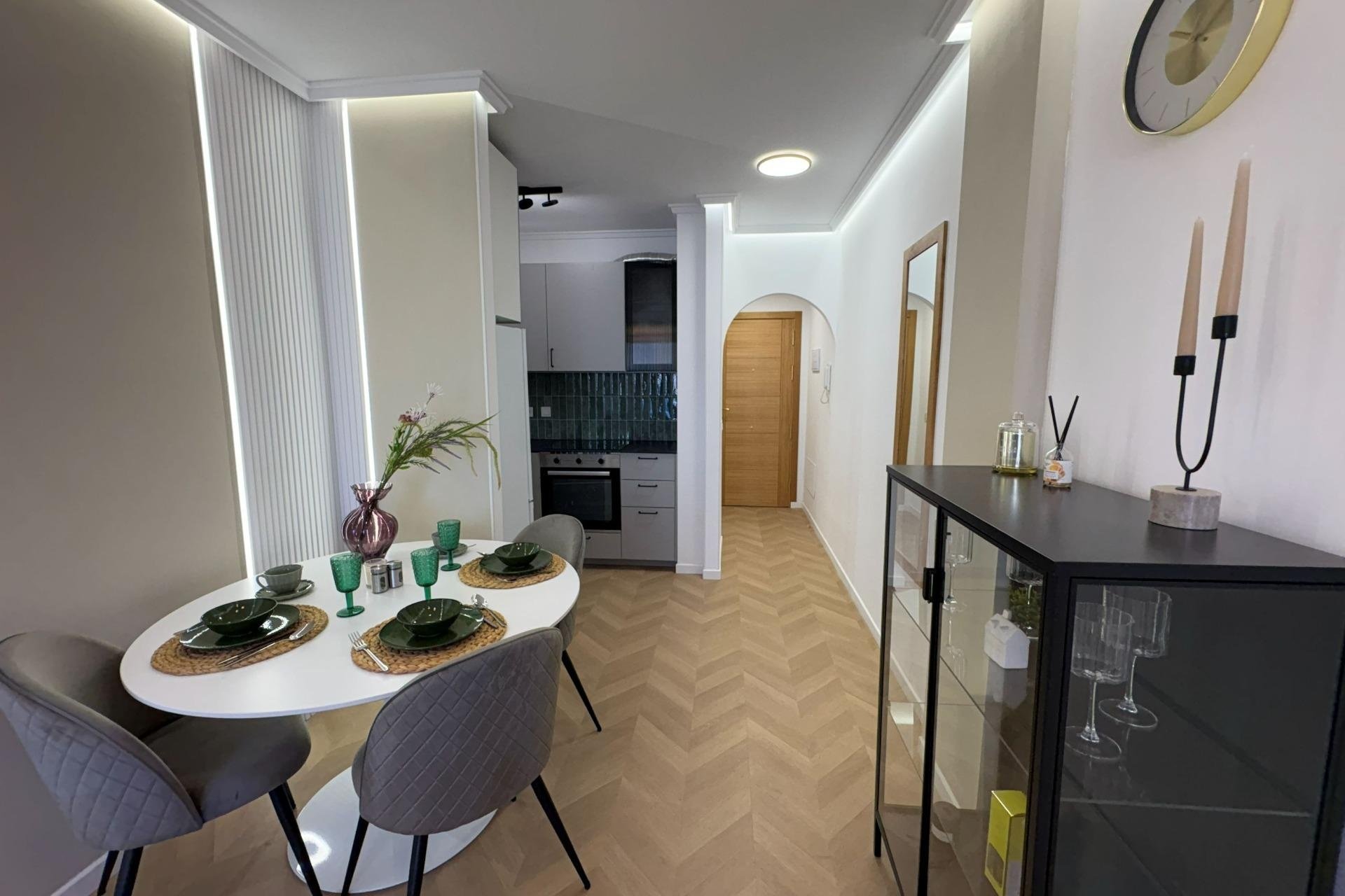Herverkoop - Apartment -
Torrevieja - Playa del Cura