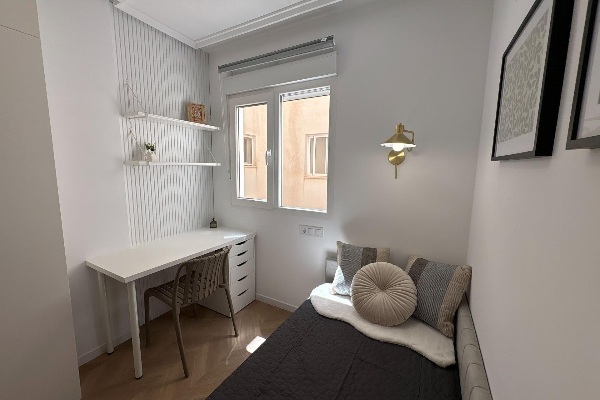 Herverkoop - Apartment -
Torrevieja - Playa del Cura