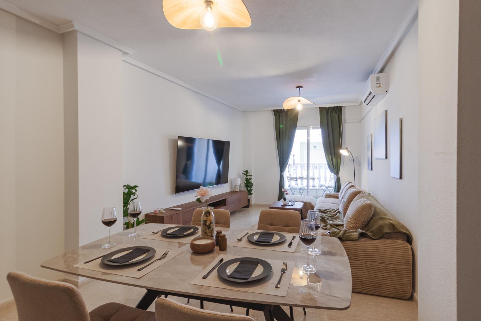 Herverkoop - Apartment -
Torrevieja - Playa del Cura