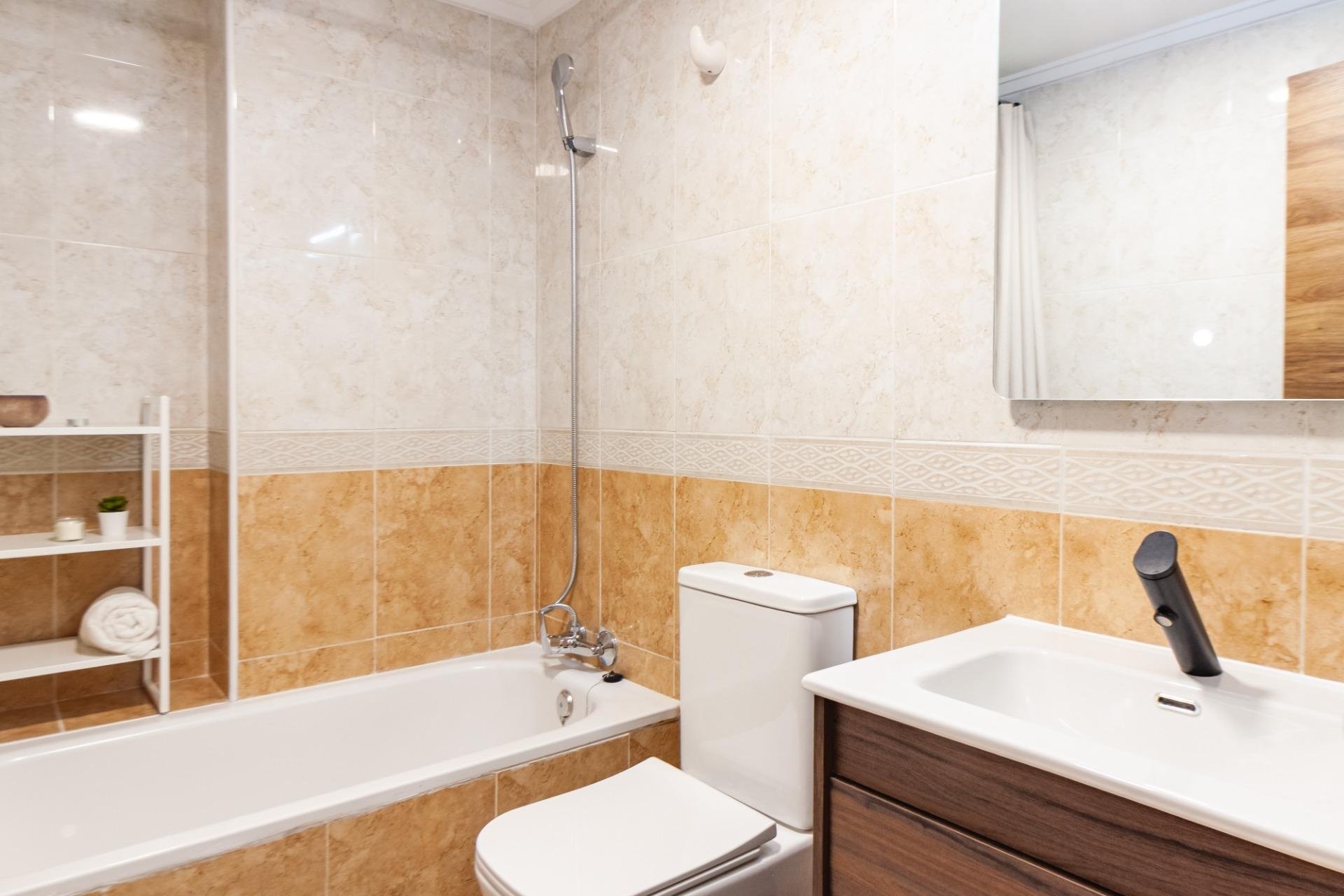 Herverkoop - Apartment -
Torrevieja - Playa del Cura