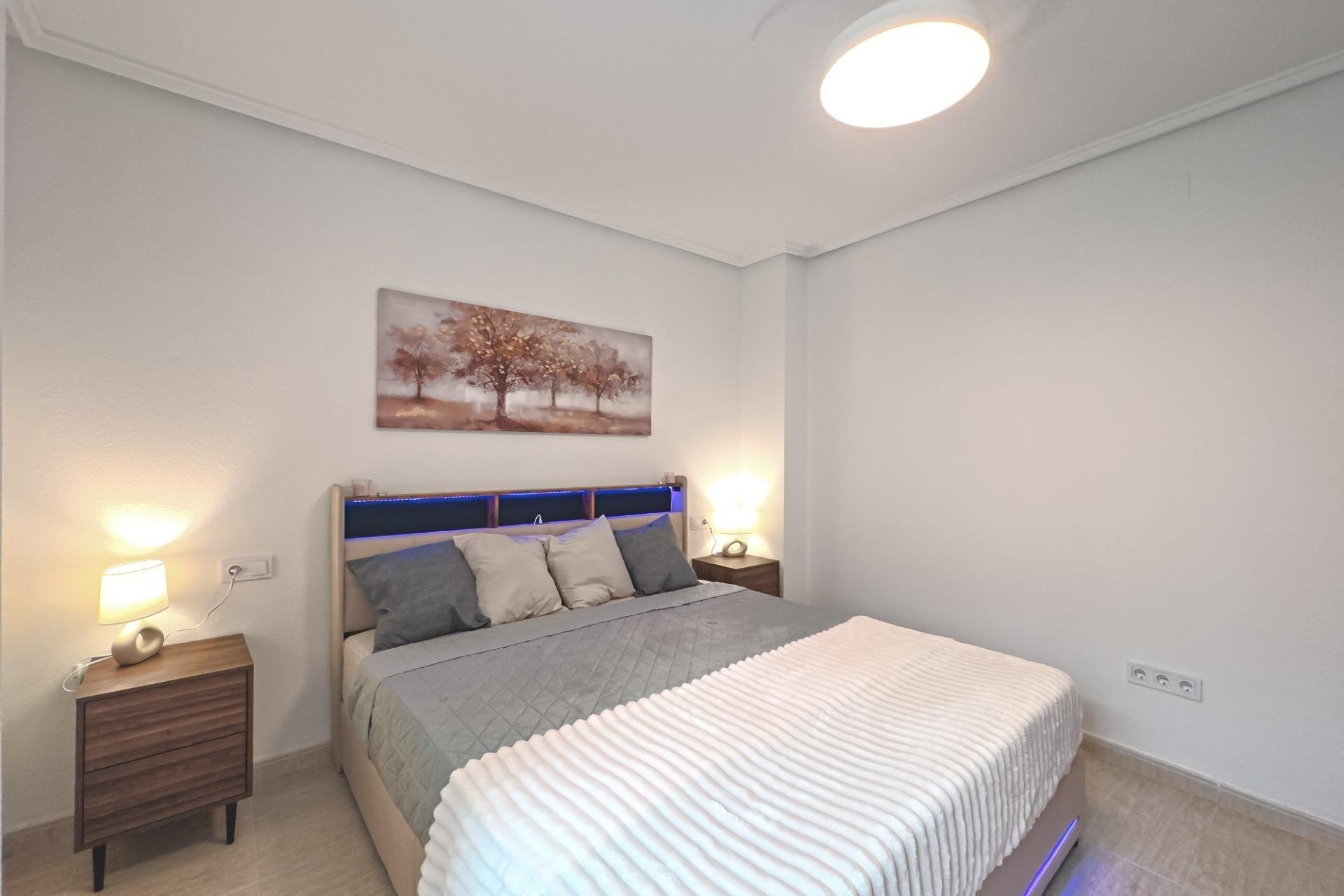 Herverkoop - Apartment -
Torrevieja - Playa del Cura