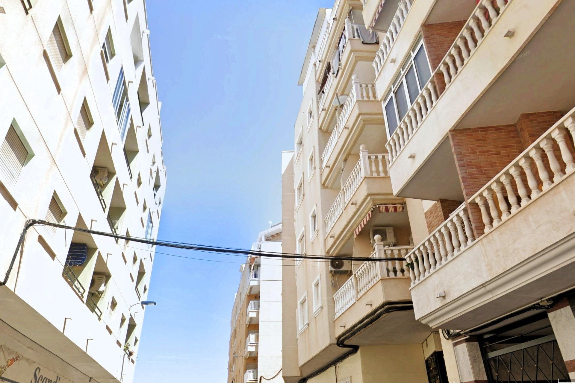 Herverkoop - Apartment -
Torrevieja - Playa del Cura