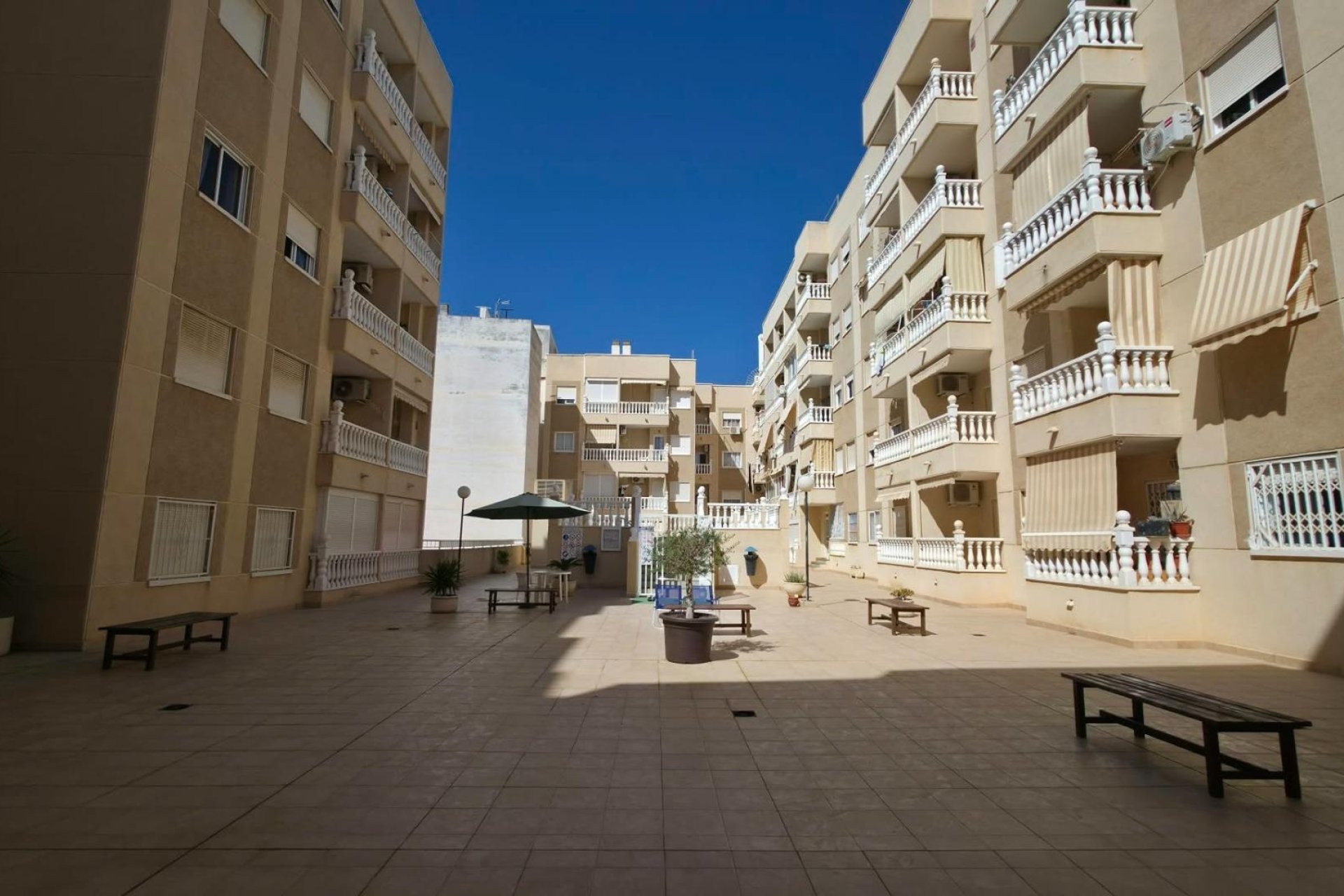 Herverkoop - Apartment -
Torrevieja - Playa del Cura