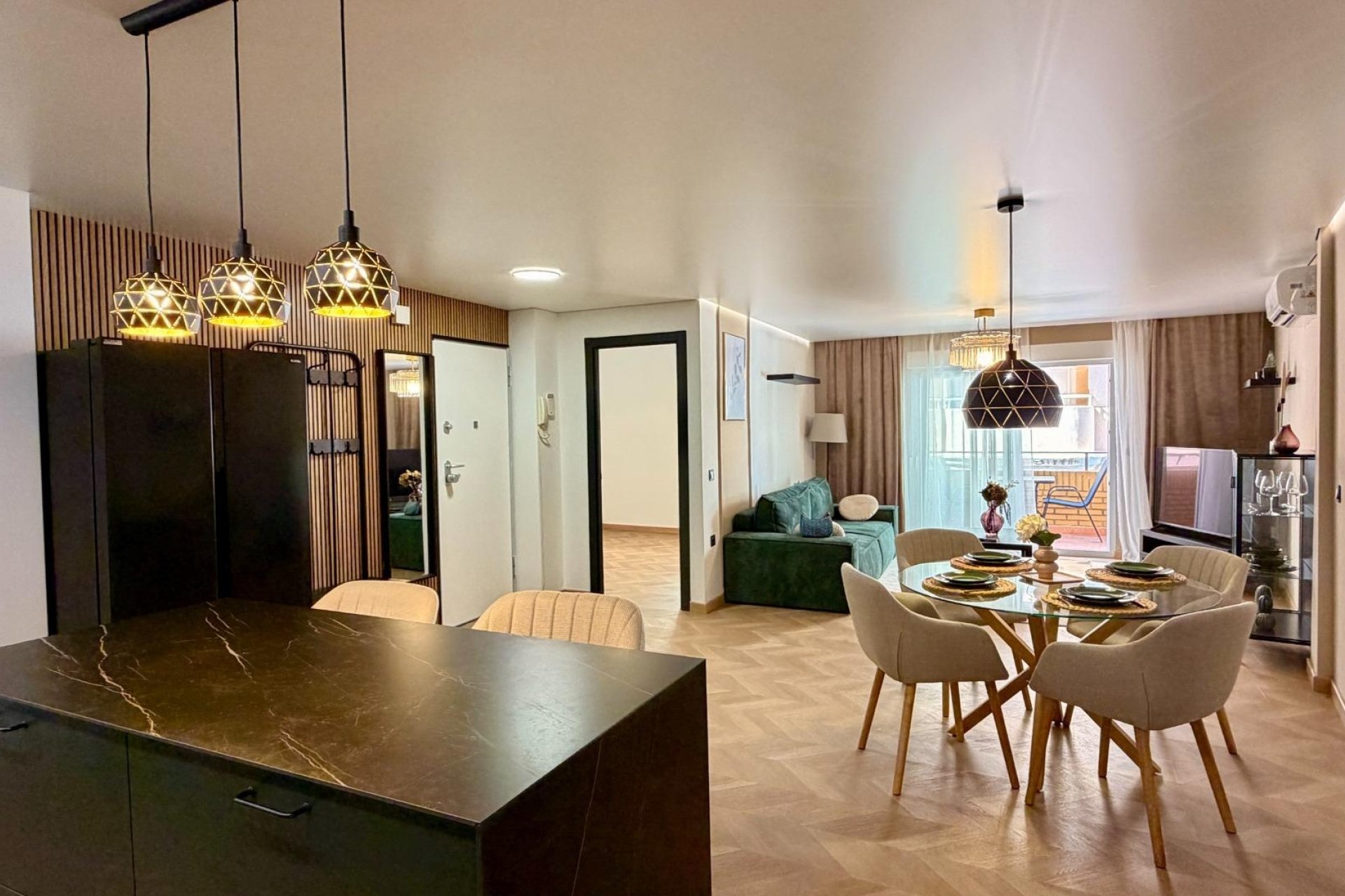 Herverkoop - Apartment -
Torrevieja - Playa del Cura
