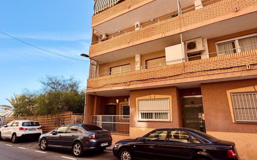 Herverkoop - Apartment -
Torrevieja - Playa del Cura