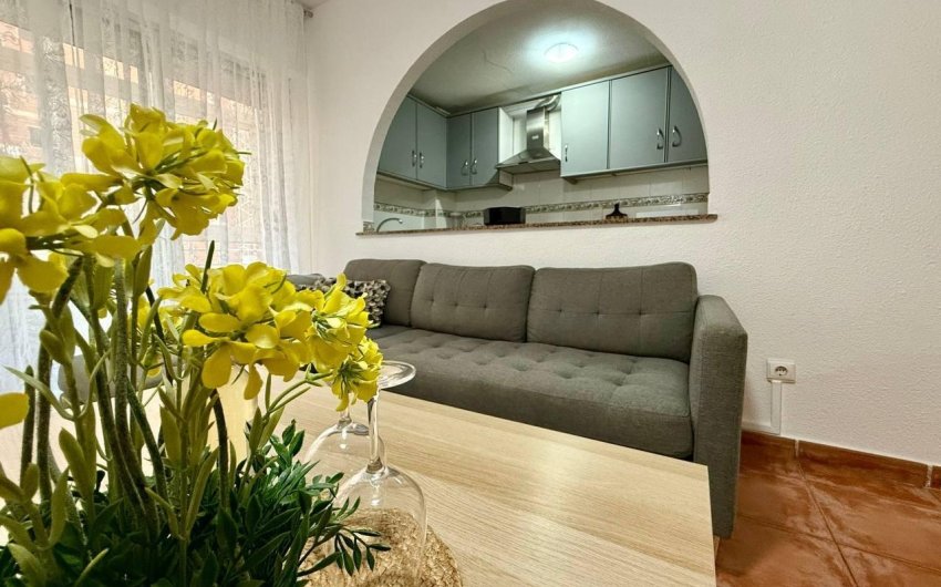 Herverkoop - Apartment -
Torrevieja - Playa del Cura