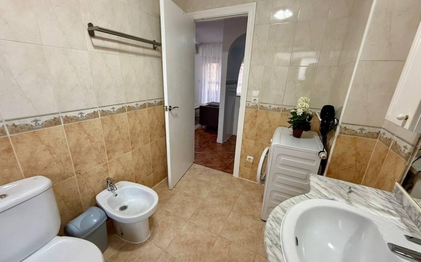 Herverkoop - Apartment -
Torrevieja - Playa del Cura