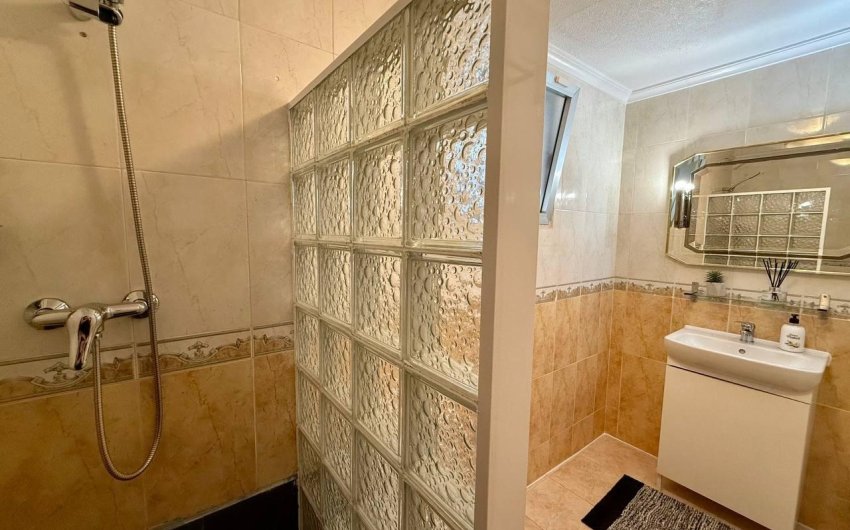 Herverkoop - Apartment -
Torrevieja - Playa del Cura