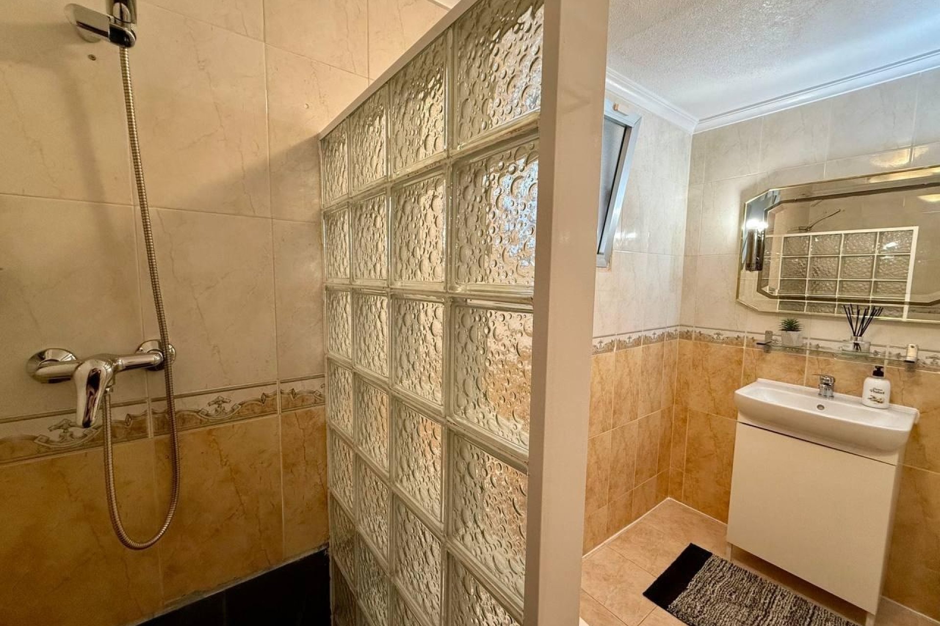 Herverkoop - Apartment -
Torrevieja - Playa del Cura