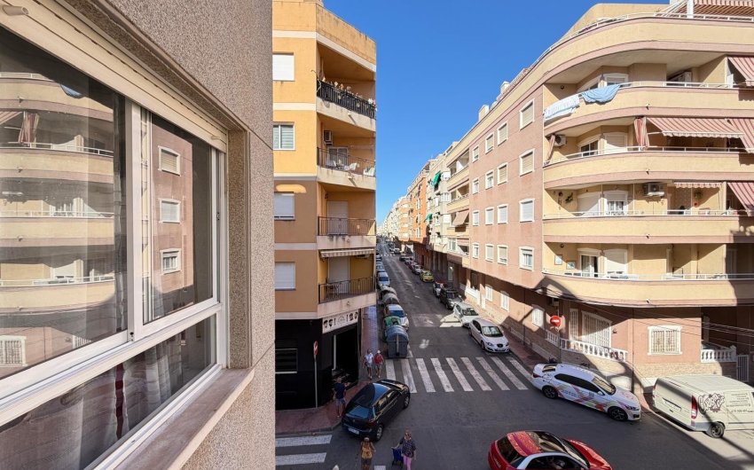 Herverkoop - Apartment -
Torrevieja - Playa del Cura