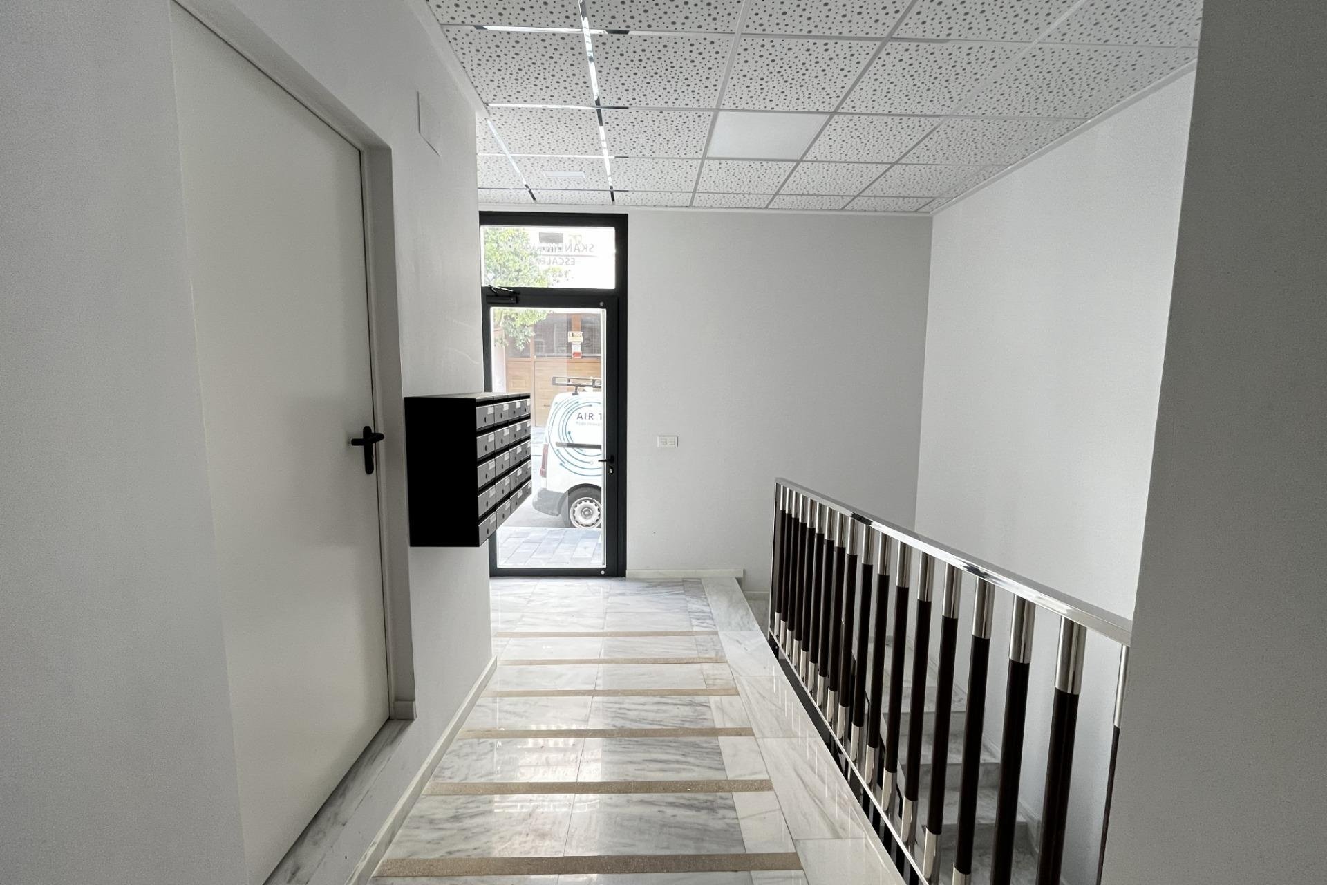 Herverkoop - Apartment -
Torrevieja - Playa del Cura
